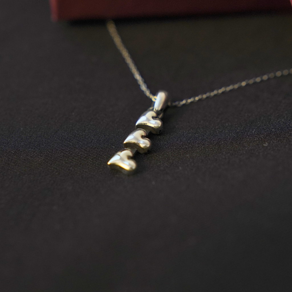 Tiny Hearts Necklace