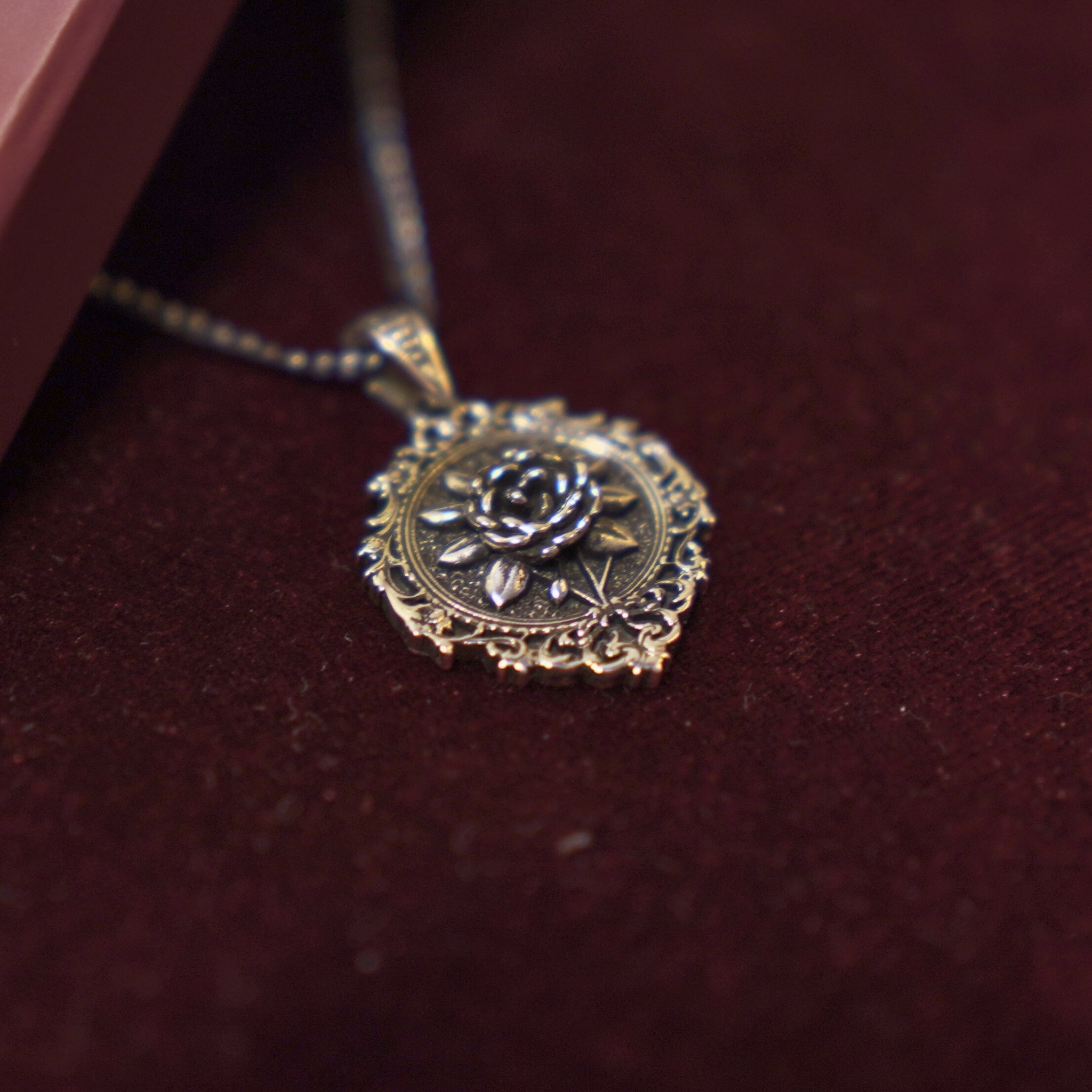Rose Necklace