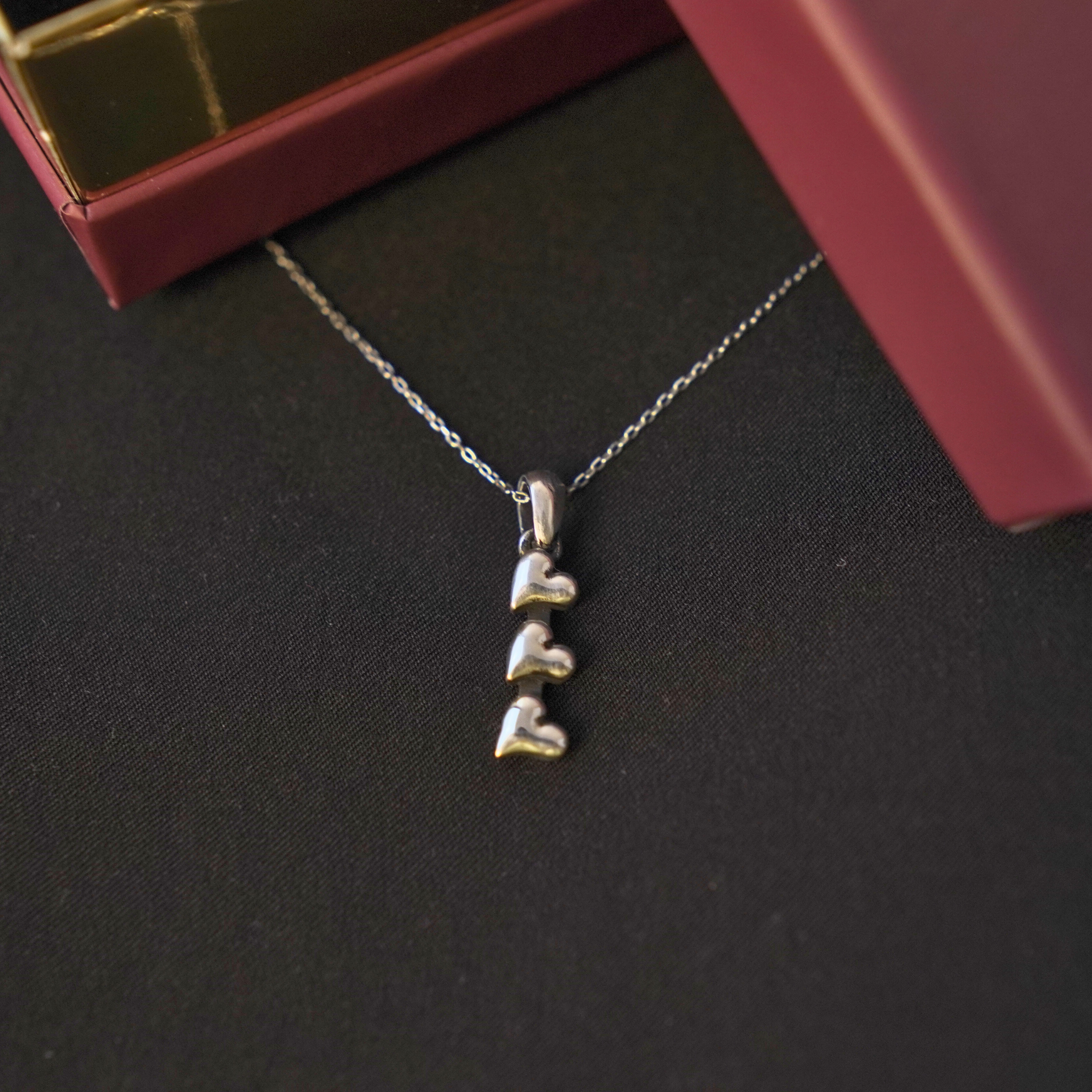 Tiny Hearts Necklace